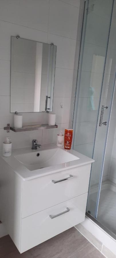 Studio Parking Gratuit Sur Place Claye Souilly Ngoại thất bức ảnh